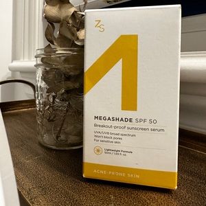 Zitsticka MEGA Shade - serum spf for acne prone sensitive skin